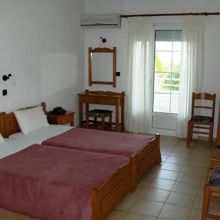 Achillion Hotel 3*